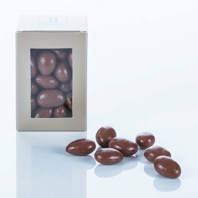 🤩🍫 Connaissez-vous nos confiseries chocolatées? ✨😋

Les amandes grillées au chocolat noir sont faites à la main et réalisées à partir d’amandes et chocolat noir 62% composé d’une variété de 10 fèves de cacao venant du monde entier 🌎